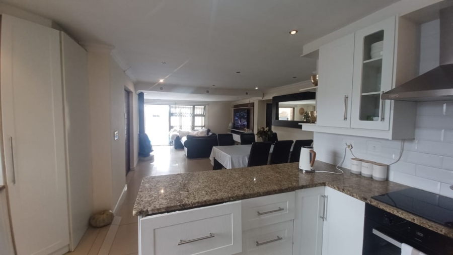 3 Bedroom Property for Sale in Highbury Western Cape